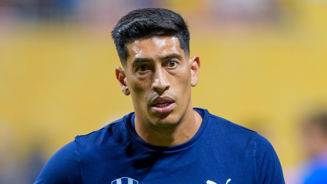 প্রতিপক্ষকে ঘুষি মেরে ১৩ ম্যাচ নিষিদ্ধ আর্জেন্টাইন গোলরক্ষক 